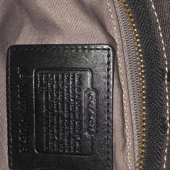 COACH CARLY SIGNATURE SHOULDER BAG - Picture 9 of 16